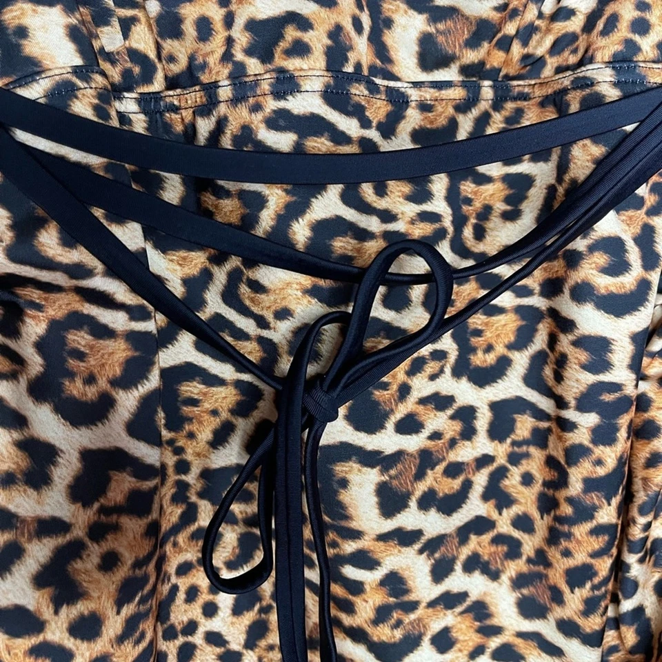 Купальный костюм ASOS с леопардовым принтом черный коричневый с поясом цельный с глубоким V-образным вырезом размер 6 - Изображение 2 из 4