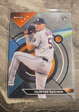 2023 Topps Finest - Hunter Brown #69 (RC)