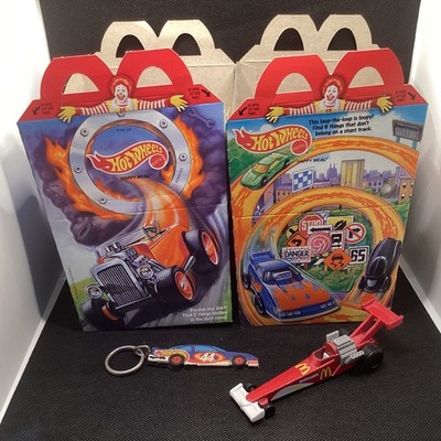 Five 1995 McDonald's Happy Meal Hot Wheels Collector's Boxes Dragster Keyring