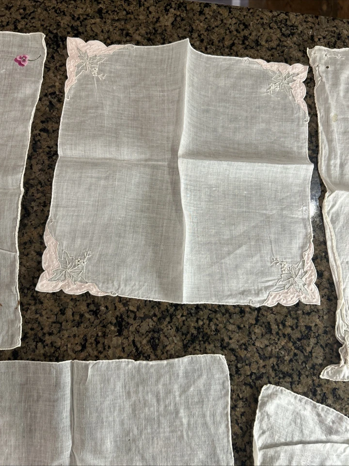 "Lino de colección-cuadrados usados como tapetes o pañuelos 9""-15"" cuadrados DELICADOS 8" Foto 3 de 4