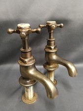 BASIN TAPS AGED BARE BRASS BATHROOM TAPS RECLAIMED RECONDITIONED 7 CM SPOUT D4