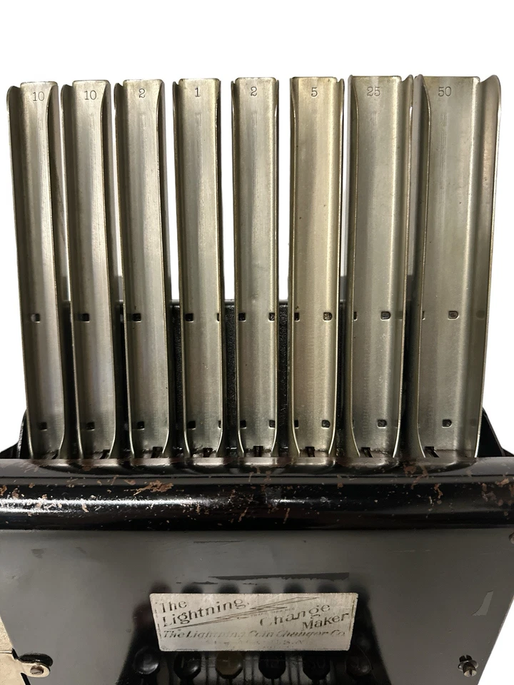 Antiguo contador dispensador The Lightning Coin Changer Co. Pat. Hecho en Chicago 1917 Foto 3 de 4