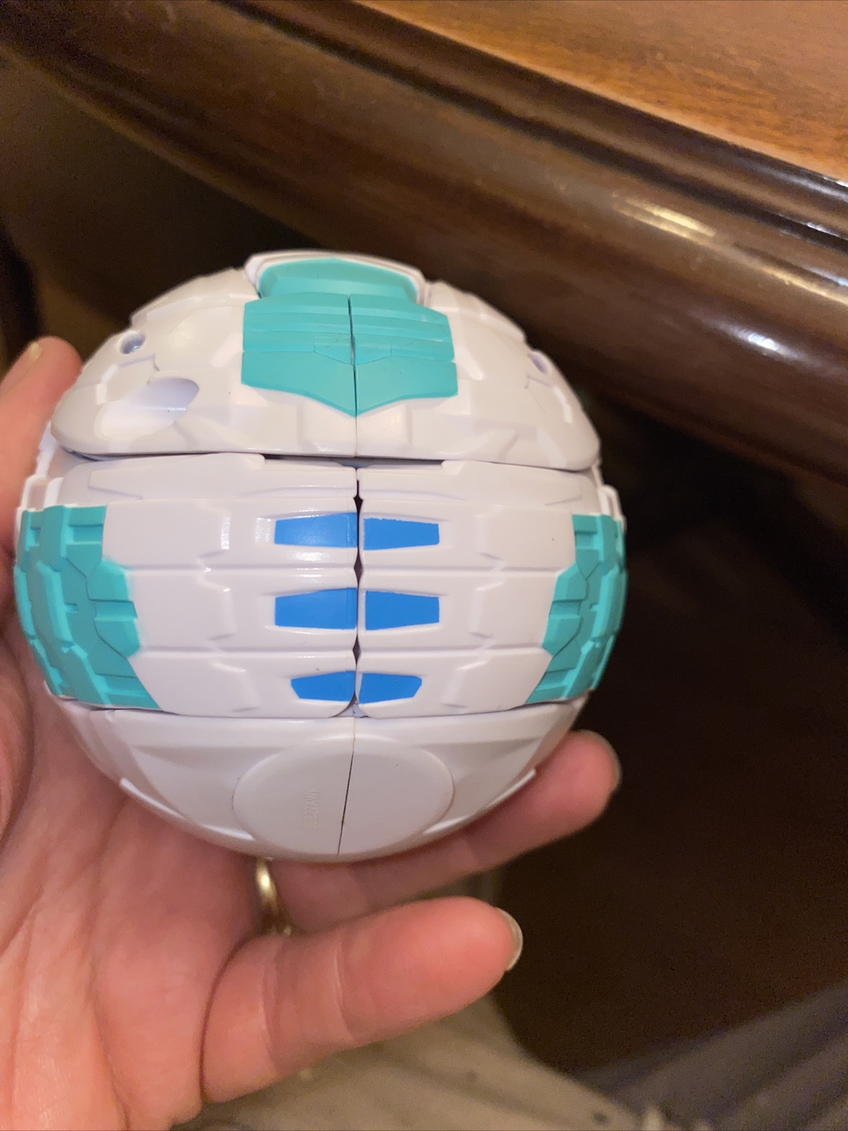 unmarked White/Green Round Sphere Toy a robot | eBay