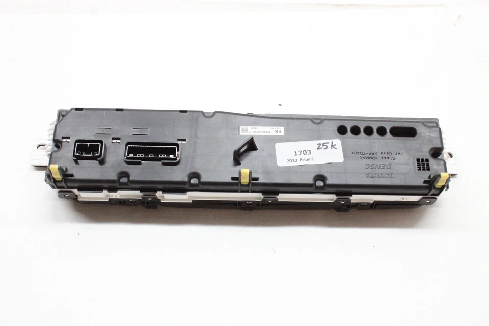2013 TOYOTA PRIUS C VELOCÍMETRO 25.919 MILHAS HODÔMETRO 55713 FABRICANTE DE EQUIPAMENTO ORIGINAL 12 13 - Imagem 4 de 4