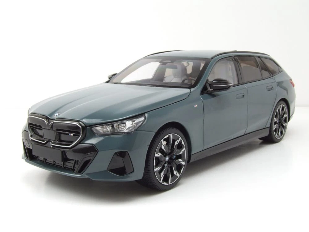 OTTOMOBILE - Voiture de 1997 couleur verte - BMW 328i E36 touring - 1/18 - OT