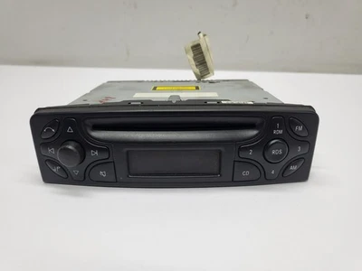 Mercedes W203 - Autoradio Radio CD Player 2038201786 code fehlt (30) - Bild 1 von 4