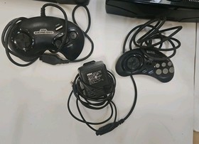 Huge Sega Lot Genesis Consoles Controlers,Saturn Consoles Dreamcast+accessories