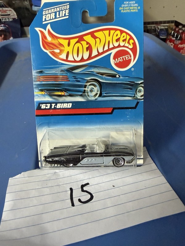 Hot Wheels #130 | '63 T-Bird (Metalflake Black)