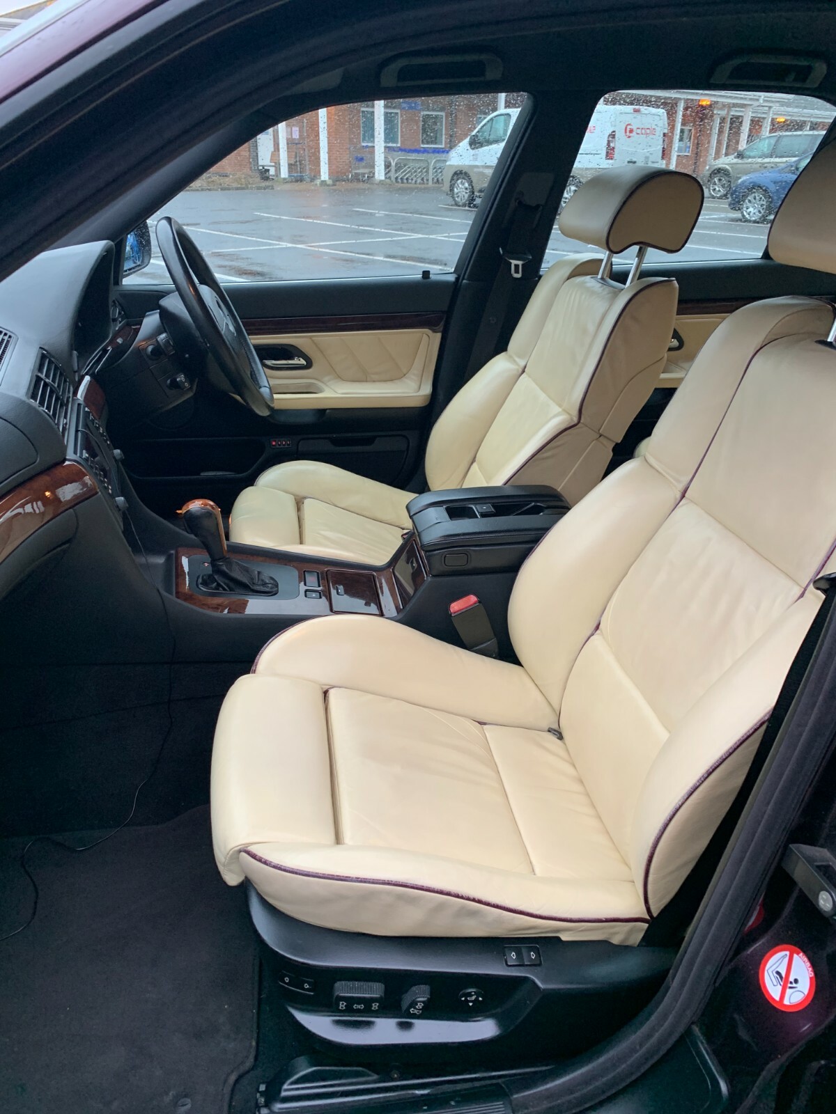 Image 7 - 2001-X-BMW-E38-728-Sport-Individual-New-MOT-rare-Mora