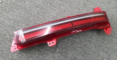 OEM 92406-P6100 LAMP ASSY-REAR COMB RH LWR Psgr for Hyundai Santa