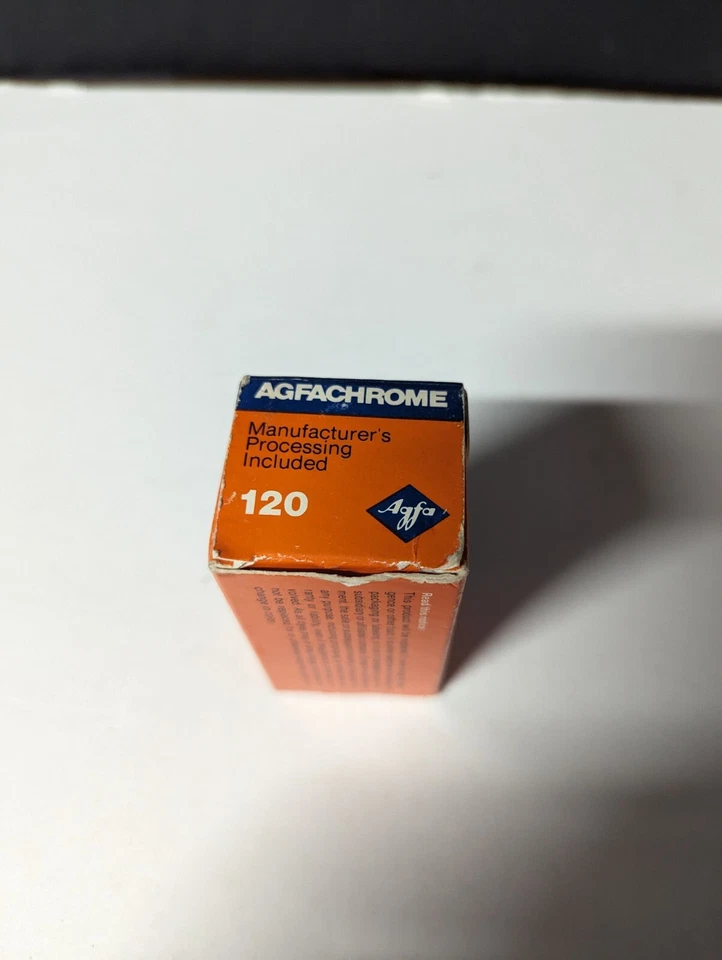 Agfa Agfachrome CT18 135-20 20 EXPOSURES EXPIRED. Apr 1975 - Image 4 of 4