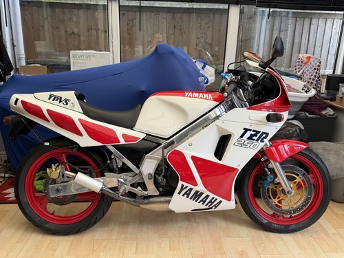 1987 Yamaha TZR 250 2MA 56 image