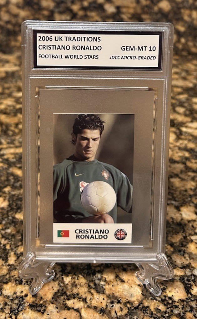 CRISTIANO RONALDO ROOKIE 2006 UK TRADITIONS FOOTBALL WORLD STARS GRADED GEMMT 10