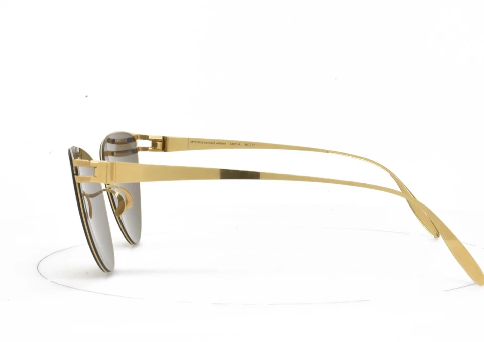 Gafas de sol G2U con etiquetas MYKITA doradas Cateye TIERRA 038 6017130 Foto 3 de 4