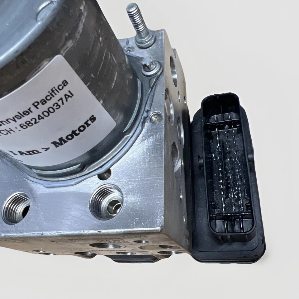 Módulo de bomba de freno ABS reacondicionado Chrysler Pacifica 2017-2019 | 68240037AI Foto 4 de 4