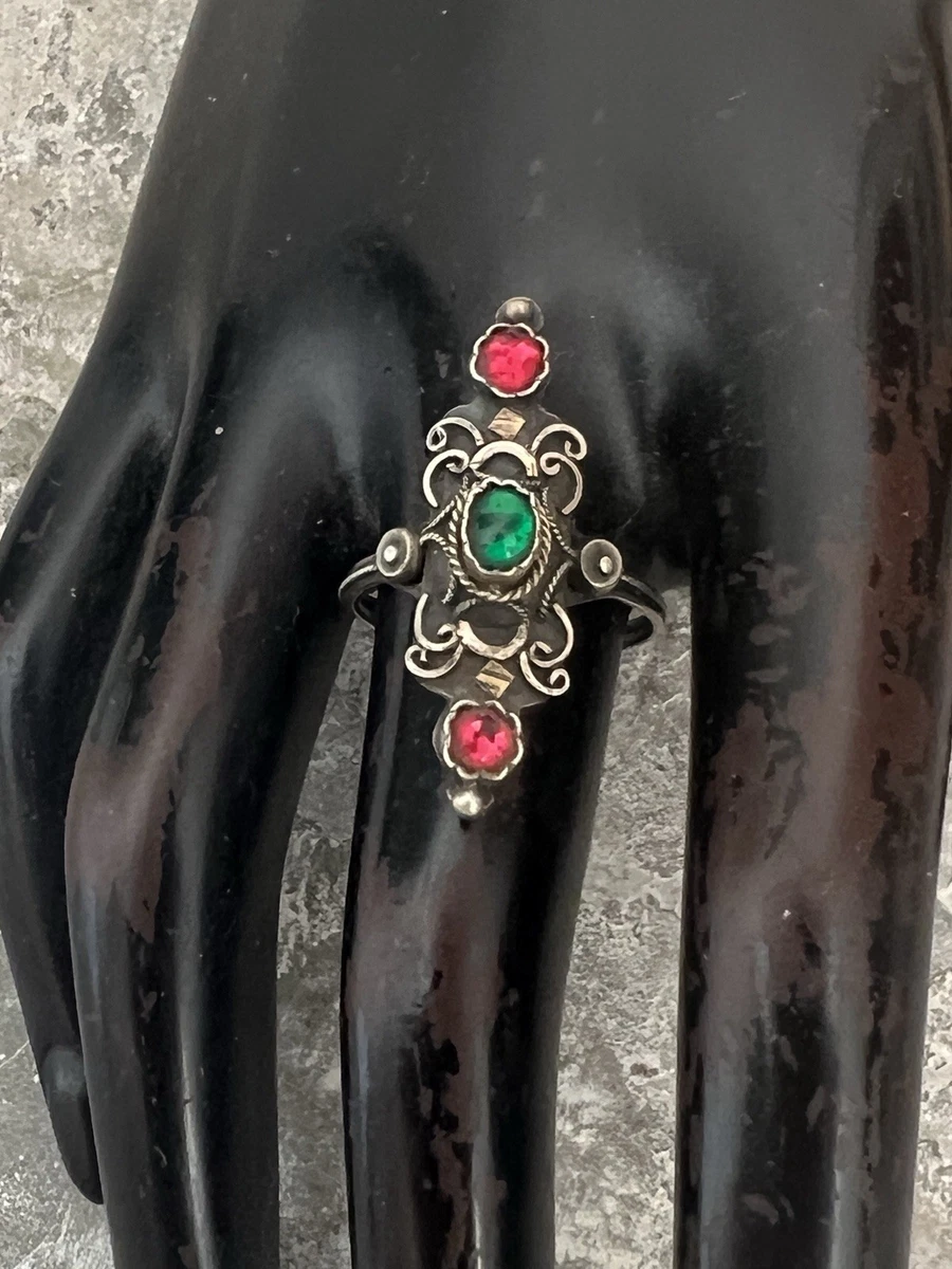 Bague fantaisie en résine avec camée