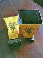 NEW HOMEGOOD's  Metal FLOWER/DECOR  VASE SET-2