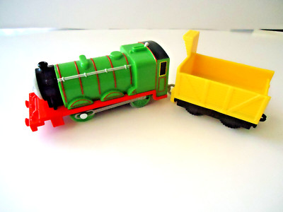 TRACKMASTER PERCY THOMAS THE TRAIN AND CAR NEAR MINT CONDITION