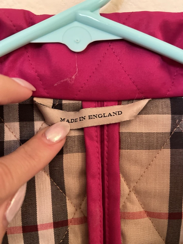 Burberry Girls Jacket Fuchsia 😍.  Slim 10 Size .  - Image 4 of 4