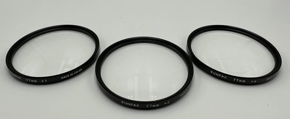 Sunpak PicturesPlus 77mm Close Up Filter Set. Macro - Image 3 of 4