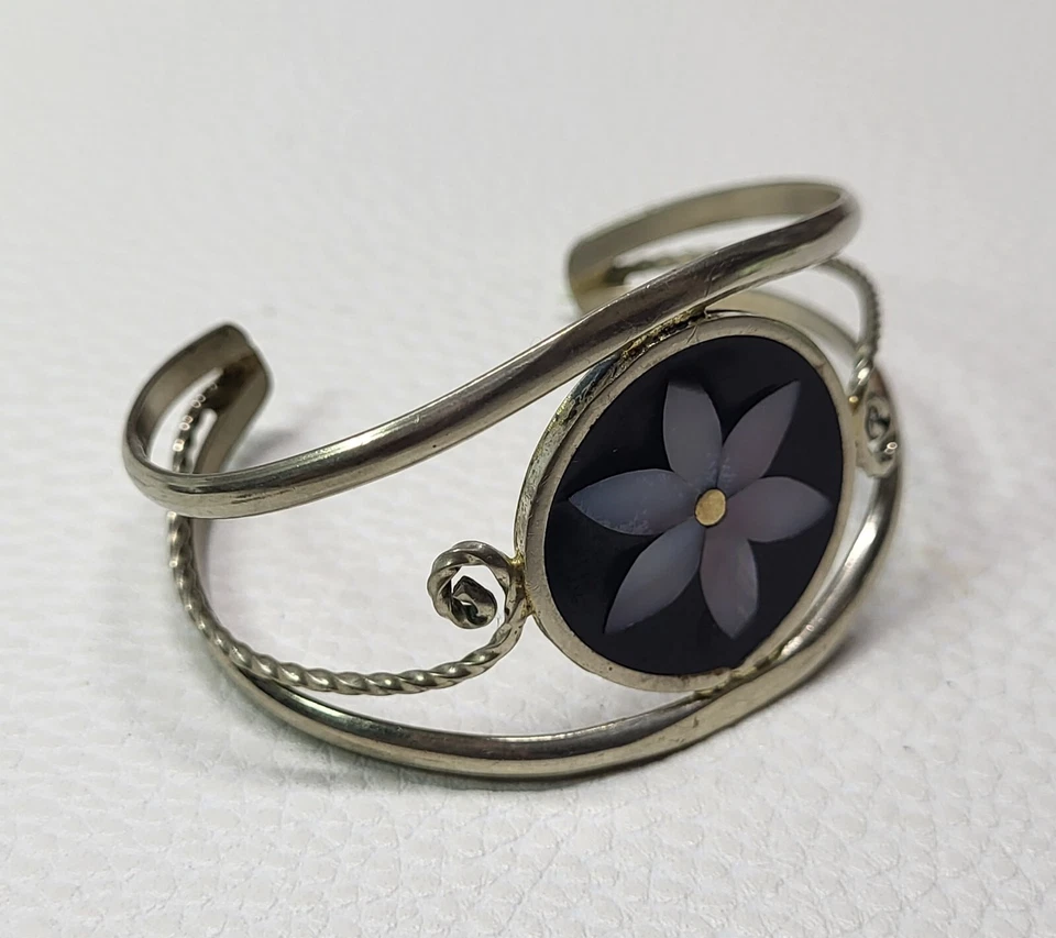 Pulseira floral Alpaca México esfregão chips esmalte preto pulso pequeno 6" - Imagem 3 de 4