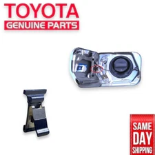 91 - 97 TOYOTA LAND CRUISER FJ80 FZJ80 FUEL DOOR RELEASE SPRING CLIP OEM NEW