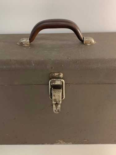 KENNEDY 20" MECHANICS, MACHINISTS TOOL BOX W TRAY, MOST LIKELY K-20 - Picture 3 of 23