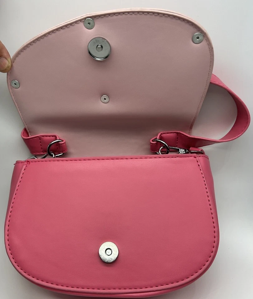 Bolso de Hombro DIESEL Rosa (Talla Pequeña)— Bolso Cartera Marca DIESEL (Pequeño) Foto 2 de 4