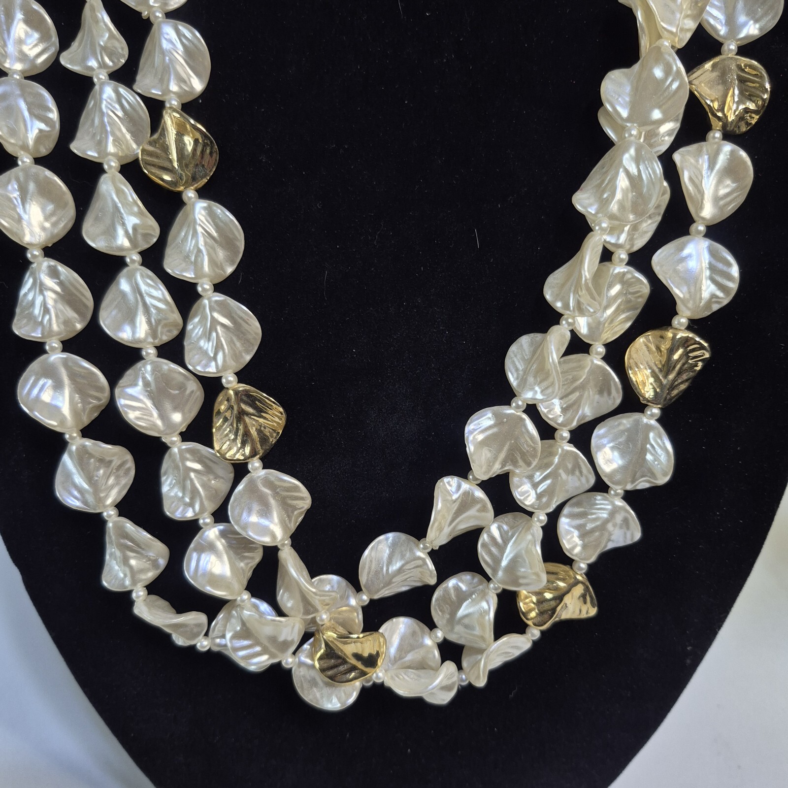 VTG Statment multiple strand Shells N Pearls Opal… - image 2