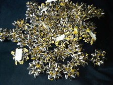 Produktbild - Konvolut 50 Bolduc Sterne selbstklebend metallic silber Ø 55 mm Geschenke Verpackung