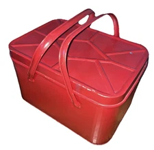 vintage CHEINCO usa painted red metal / tin Picnic basket lid