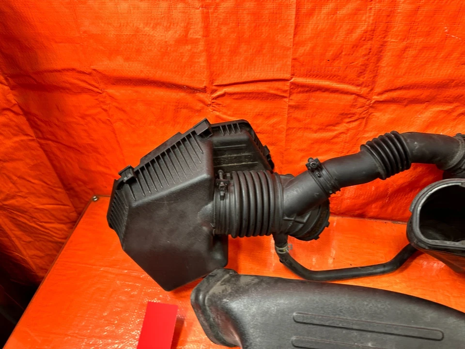 13-16 HYUNDAI GENESIS CUPÉ 3,8 L ADMISIÓN DE FÁBRICA CON BRAZO CAJA DE AIRE RESONADOR OEM 302 Foto 4 de 4