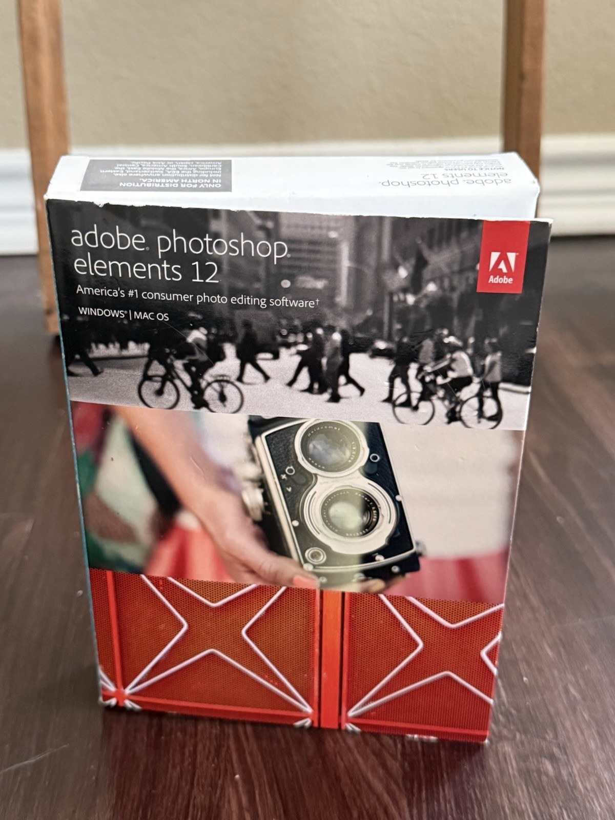 Adobe Photoshop Elements 12 Special Edition CD-Rom CIB PC MAC