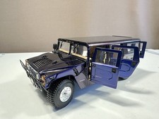 Exoto Hummer H1 Wagon Standoxs Exoto Hummer 1997 Thonder Torac 1/18 scale 1.4kg