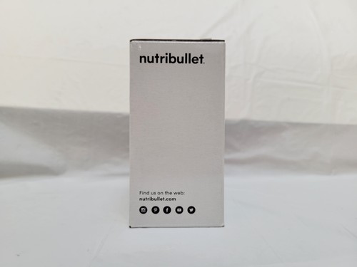 Nutribullet - 2 Stay-Fresh Resealable Lids P/N: NBM-VE004AMZ Gray - Picture 5 of 8
