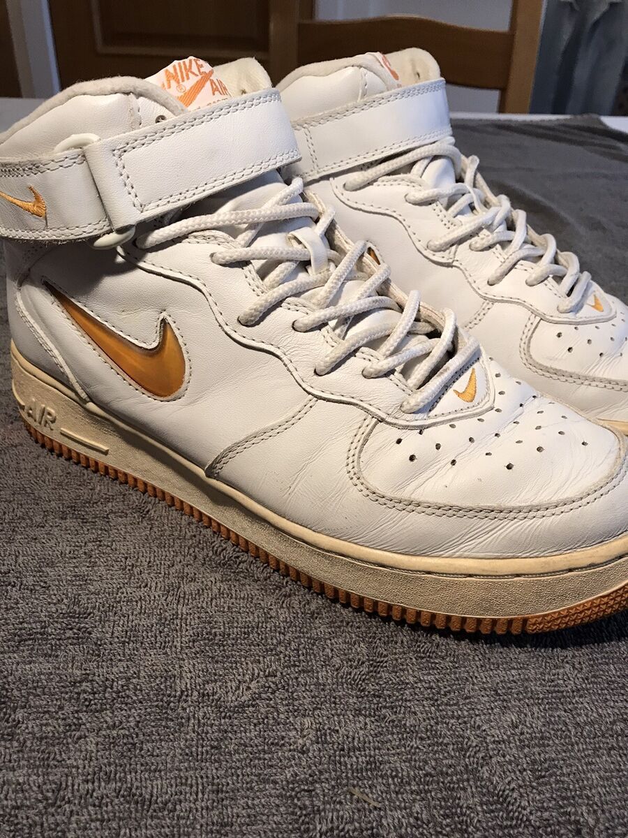 Nike 1998 Vintage 630125 185 Air Force 1 Mid UK 8 (no box Nike 1998 Vintage 630125 185 Air Force 1 Mid UK 8 (no box