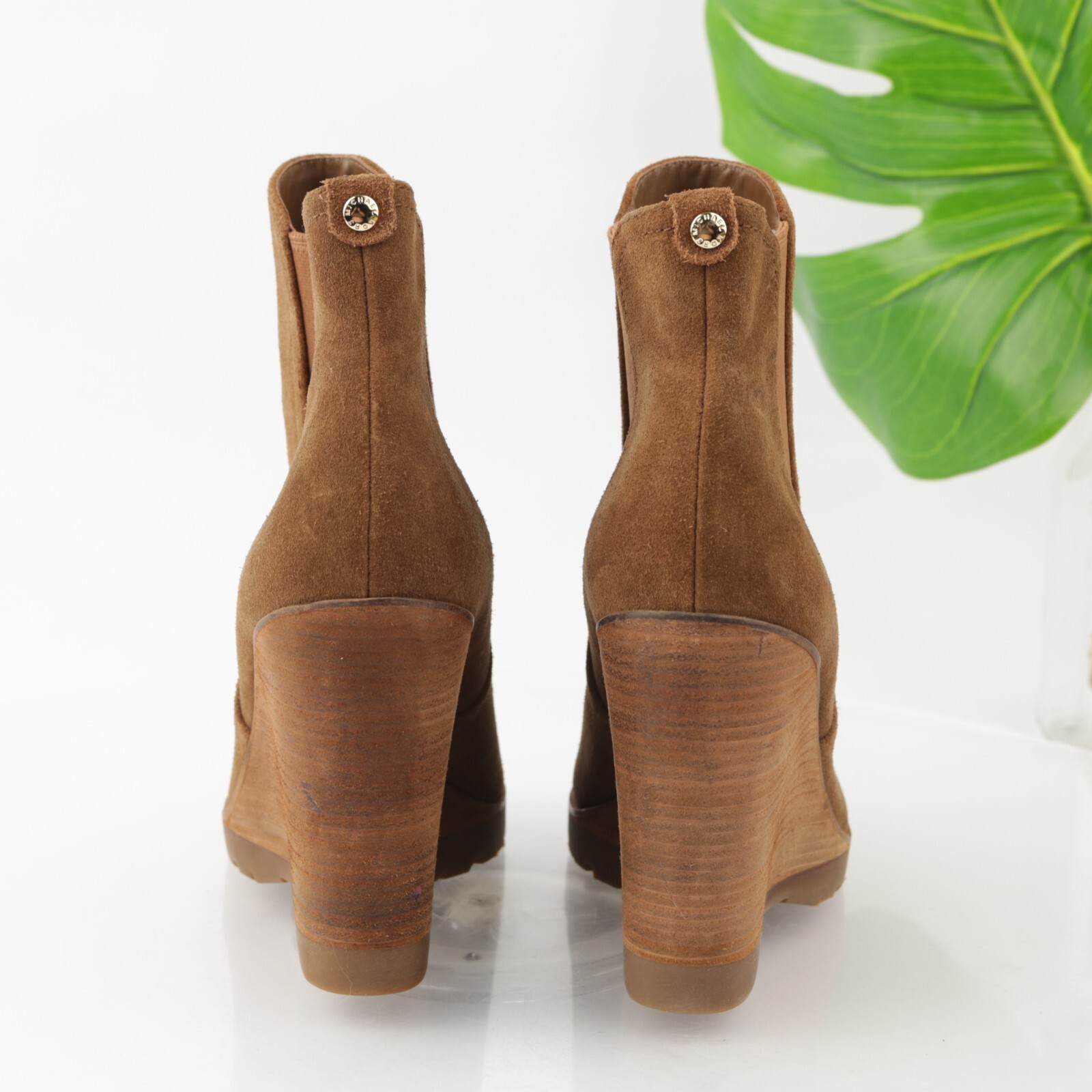 Michael Kors Women's Thea Boot Size Wedge Heel Chelsea Tan