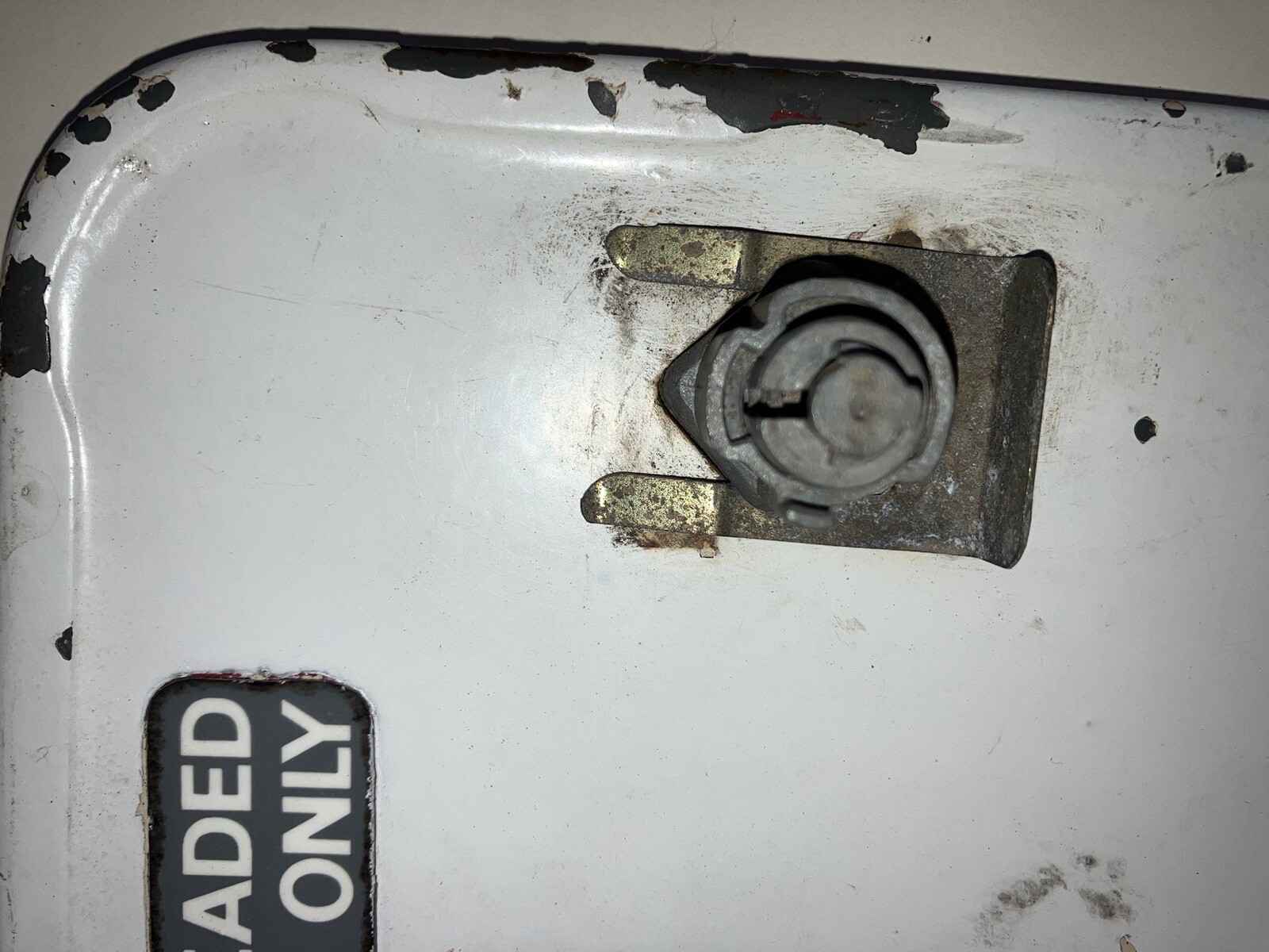 Picture 4 of 5