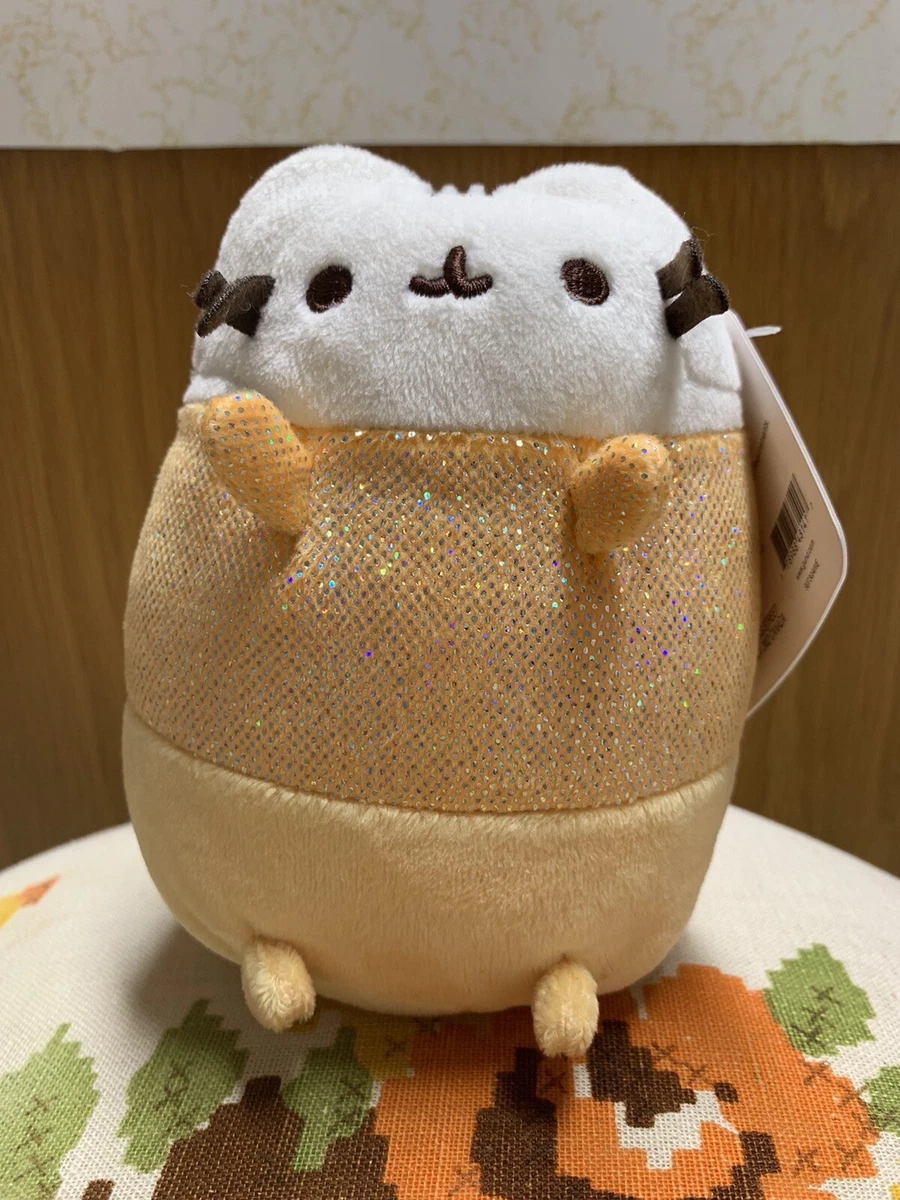 Candy corn sale pusheen