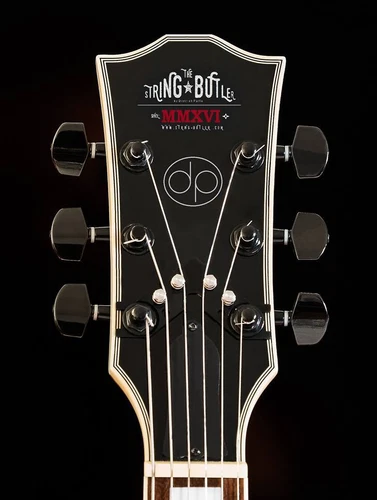 THE STRING BUTLER V2 BLACK - GUITAR - NEW WORLD OF GUITAR TUNING 