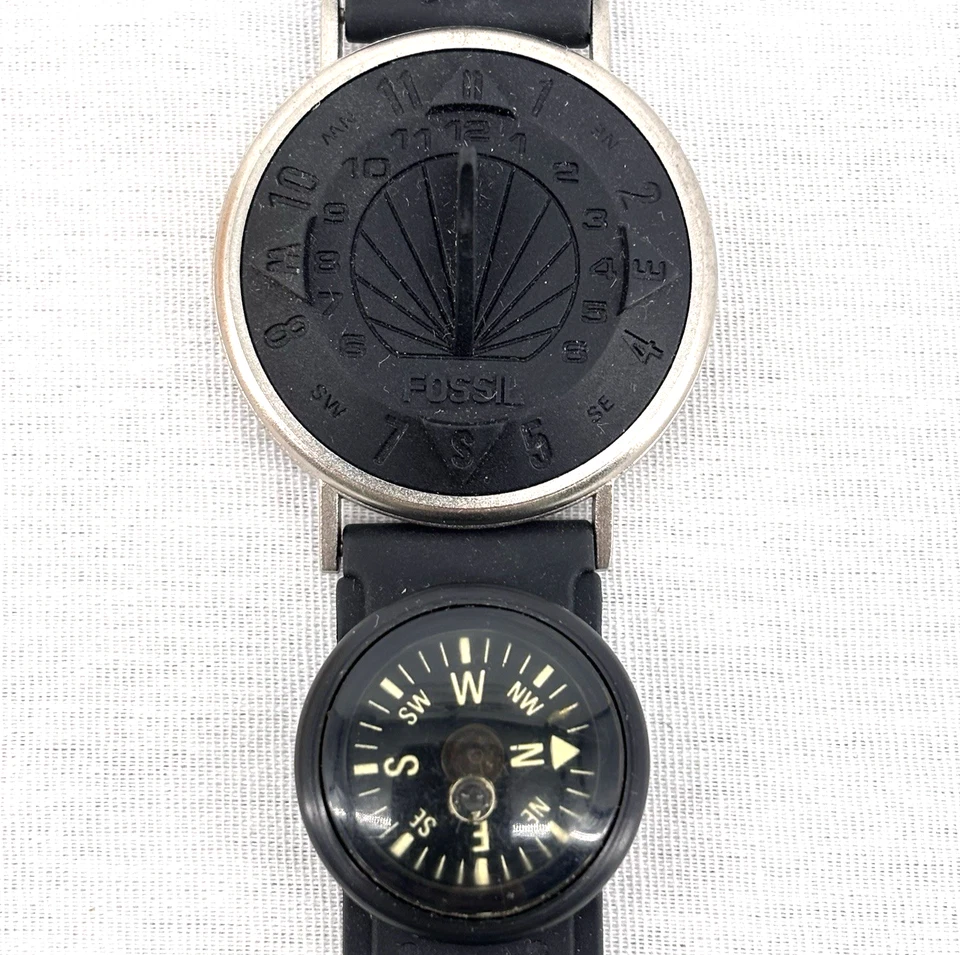 Винтажные солнечные часы Fossil SD7624 черный кемпинг компас с коробкой 80-х 90-х ОЧЕНЬ РЕДКИЕ - Изображение 3 из 4