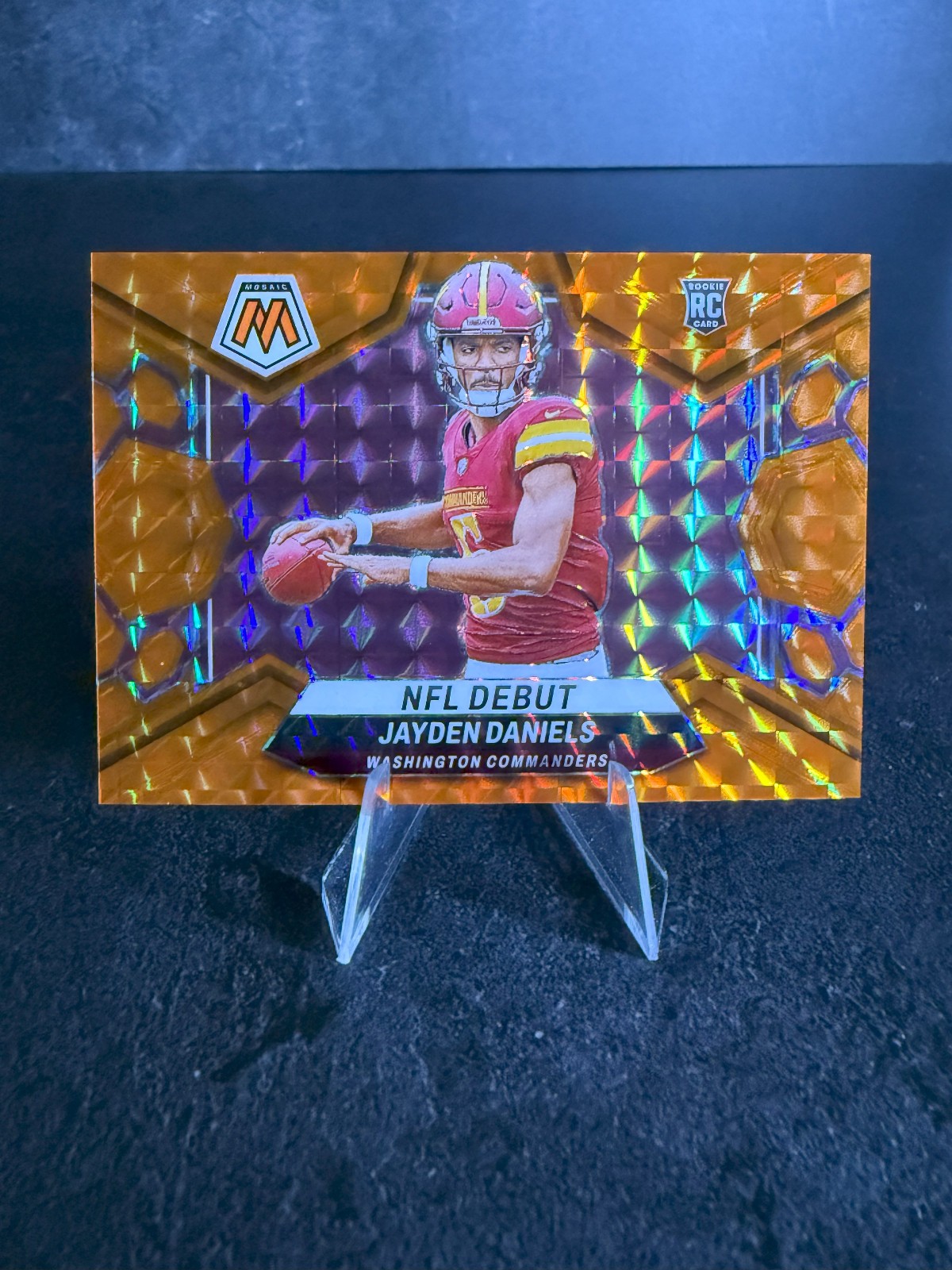 Jayden Daniels (RC) /199 2024 Panini Mosaic NFL Debut #272 Orange Mosaic