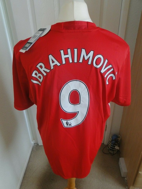 zlatan shirt sales man utd