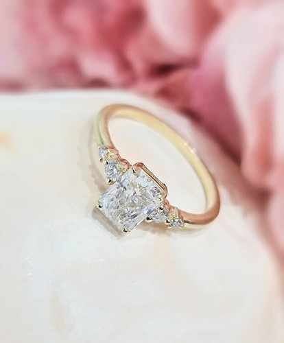 2.30 Ct Radiant -Cut Moissanite Women's Engagement Ring 14K Yellow Gold Plated - Picture 4 of 7