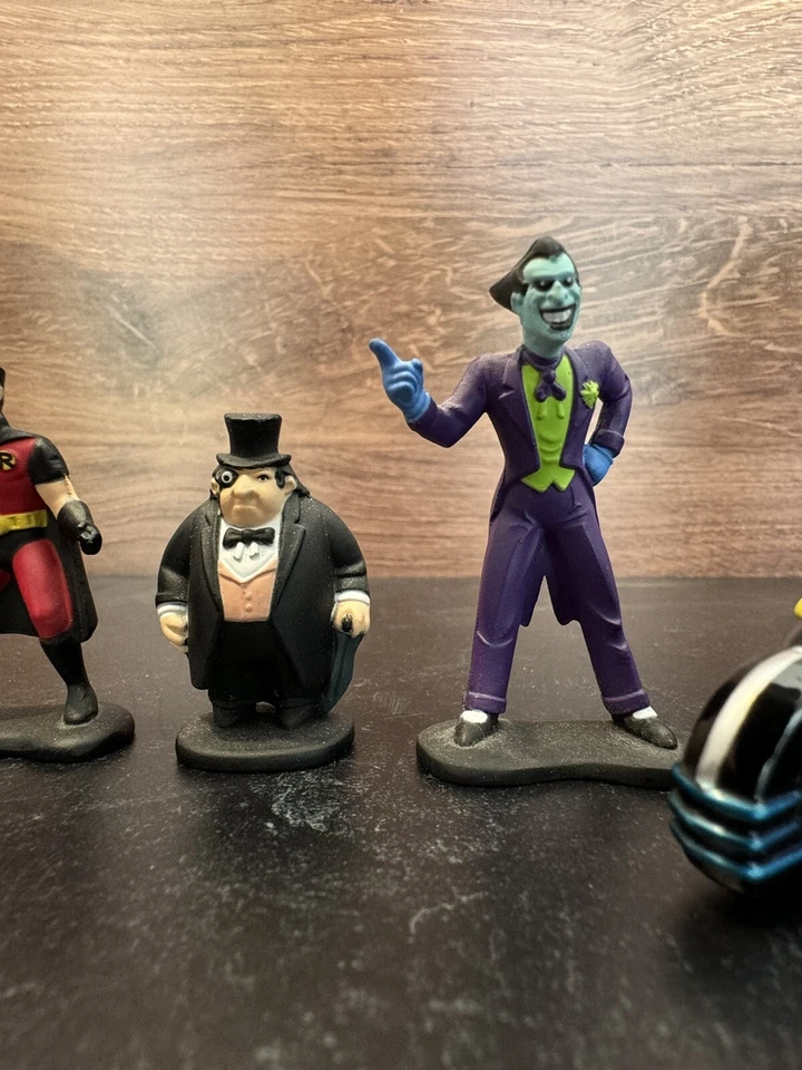 VTG Kenner Batman Adventures DieCast Robin Penguin Joker Batmobile BatCycle set6 Foto 4 de 4