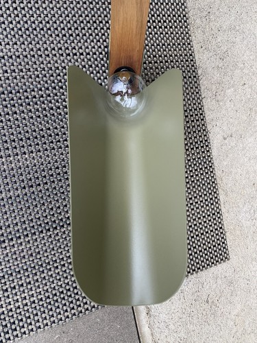 Universo Positivo Merlin Lamp Metal & Wood Desk Lamp Made In Serbia Olive Green - Picture 9 of 12