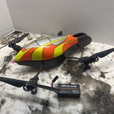 フランス・Parrot社製　ARドローン Parrot AR.Drone 2.0 Elite Edition | ドローンスクールナビ