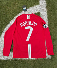 Ultimate Manchester United Collector and Super Fan Gift Guide  56