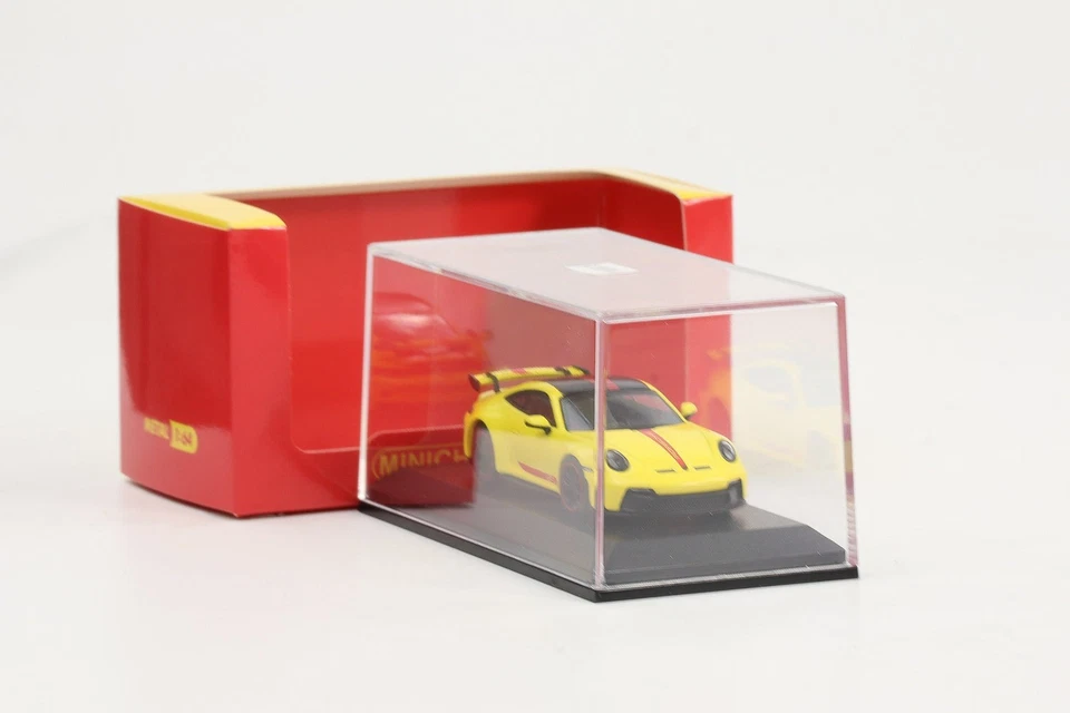 1:64 Minichamps Porsche 911 992 GT3 2021 Racing Yellow Diecast - Immagine 4 di 4