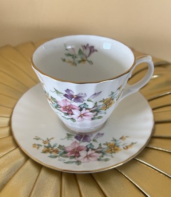 Duchess  2 set-Tea Cup, Saucer Clematis, Forget Me Nots, Honey Suckle,Vintage,